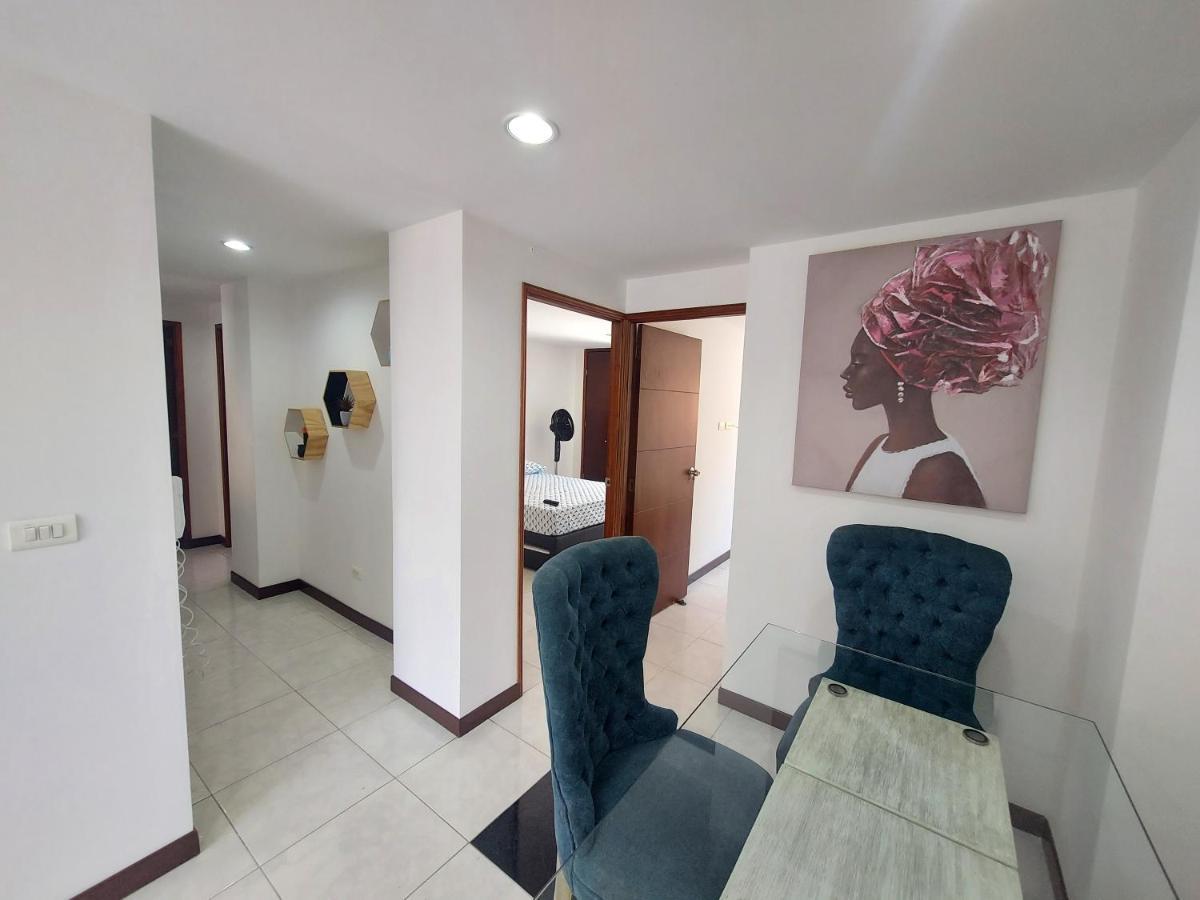 Laureles La 33 Medellin
