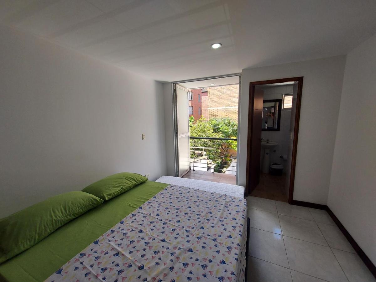 Laureles La 33 * Medellin